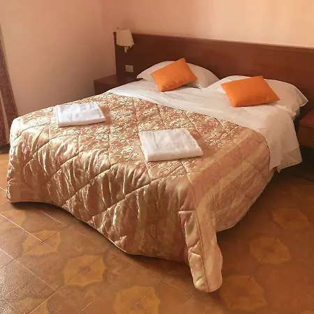 Termini Bed & Breakfast Rome